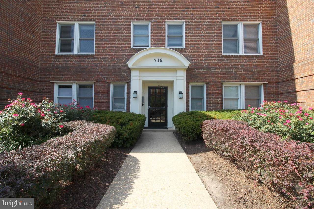 719 Saint Asaph Street - Photo 1