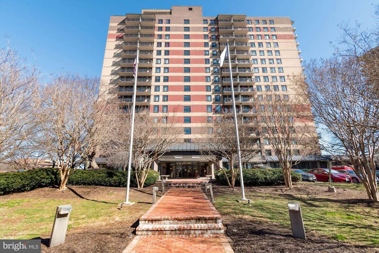 801 Pitt Street - Photo 1