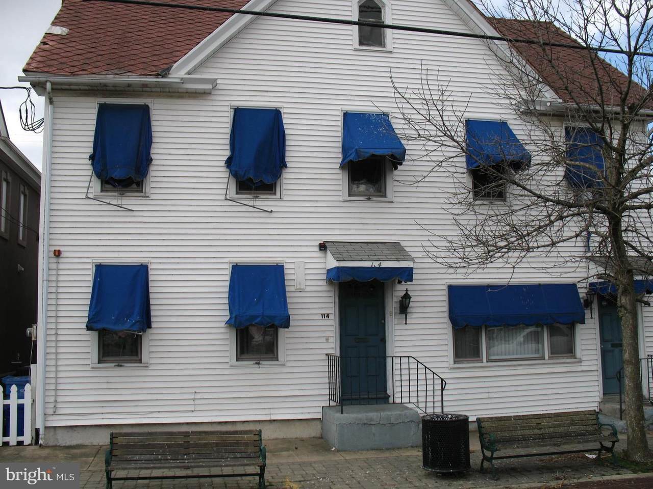 114 Broadway - Photo 1