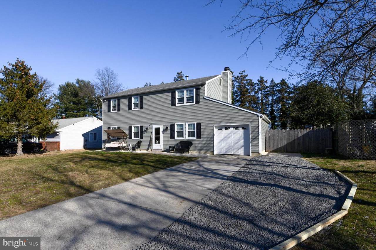 9 Regulus Drive - Photo 1