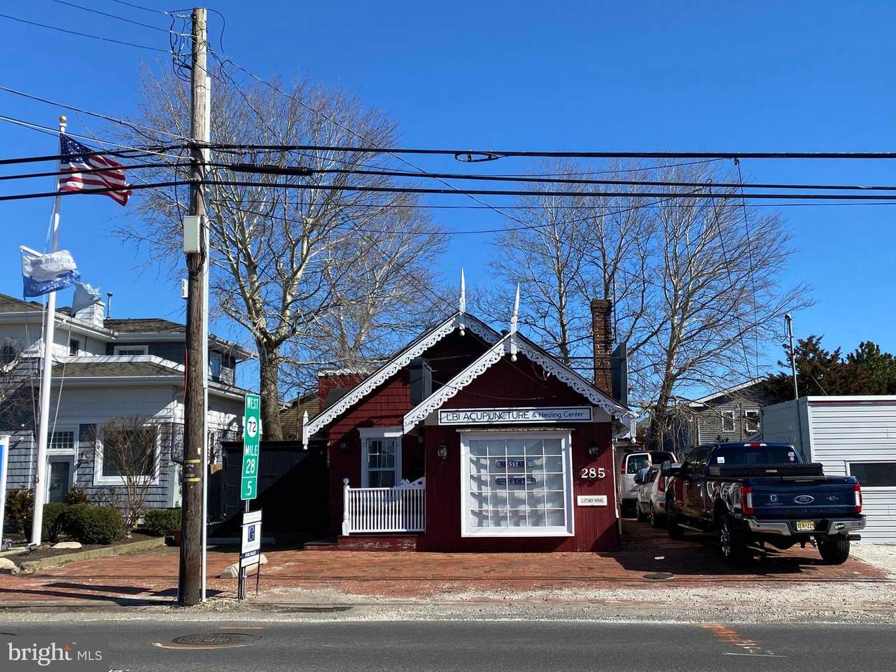 285 8TH Street - Photo 1