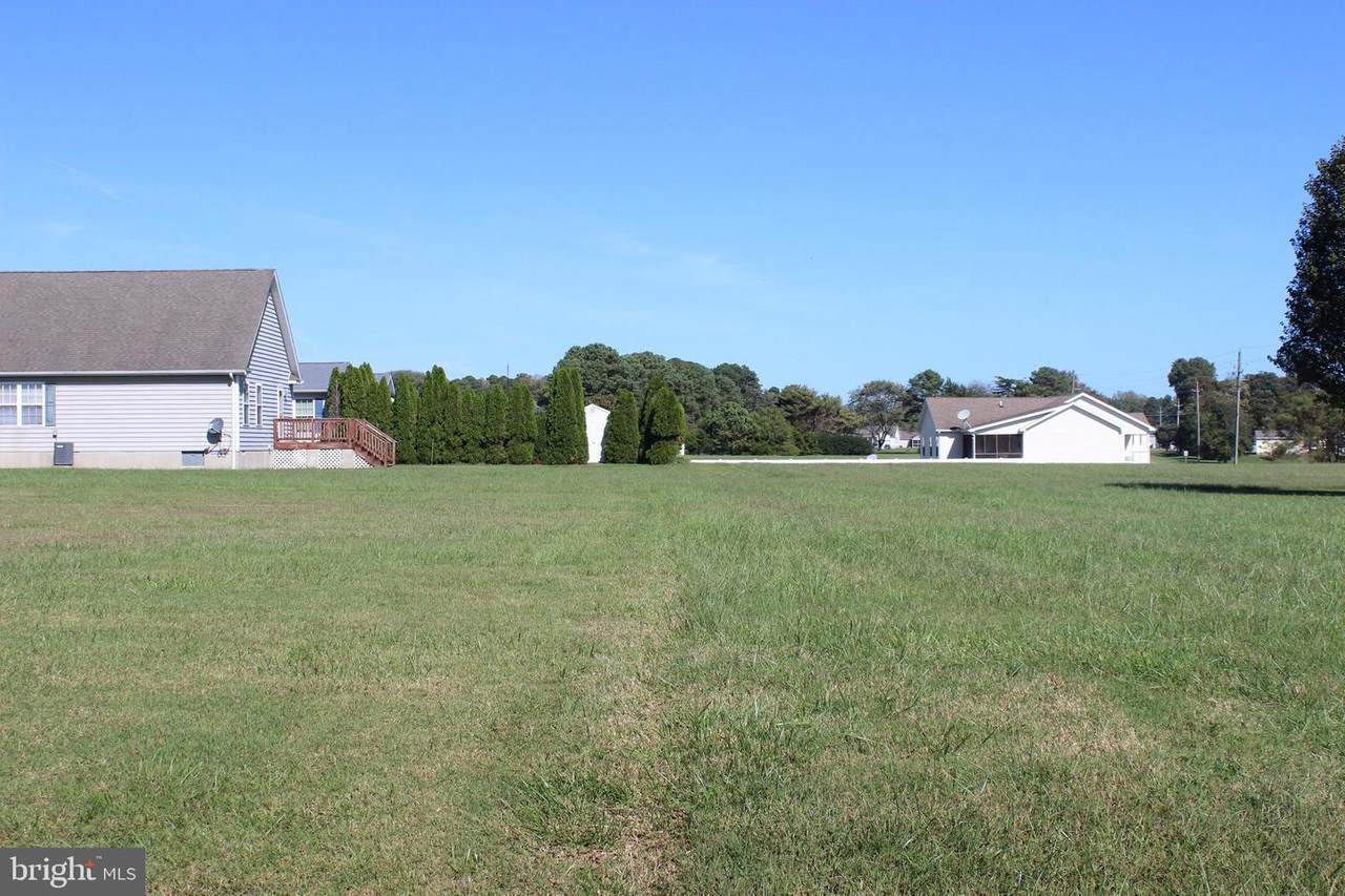 197 Jolly Rodger Drive - Photo 1
