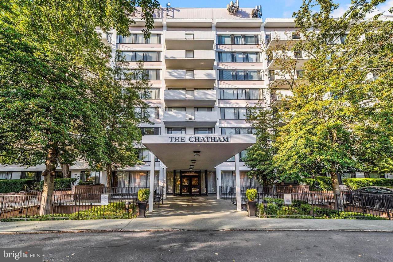4501 Arlington Boulevard - Photo 1