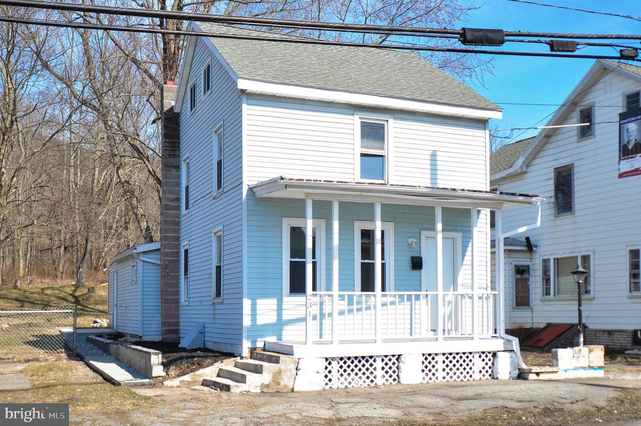 231 Grand Avenue - Photo 1