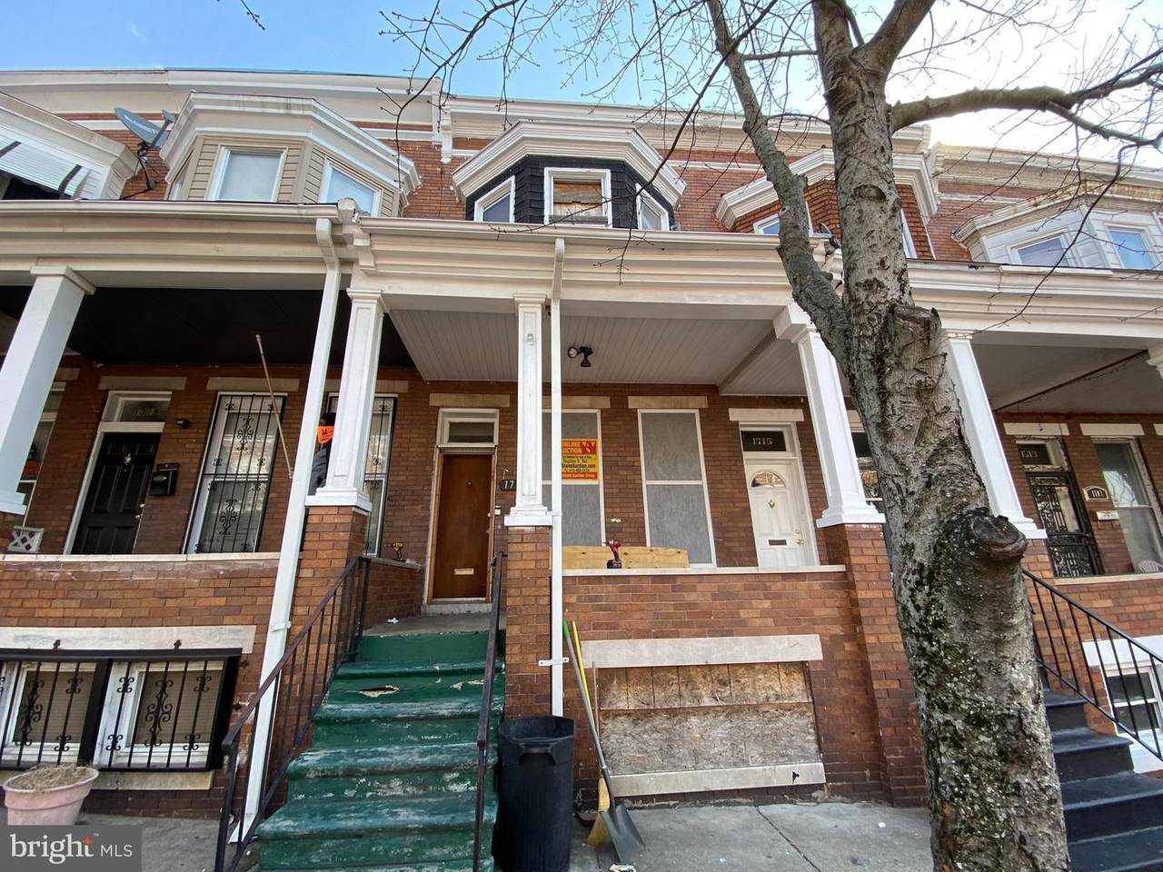 1717 Ruxton Avenue - Photo 1