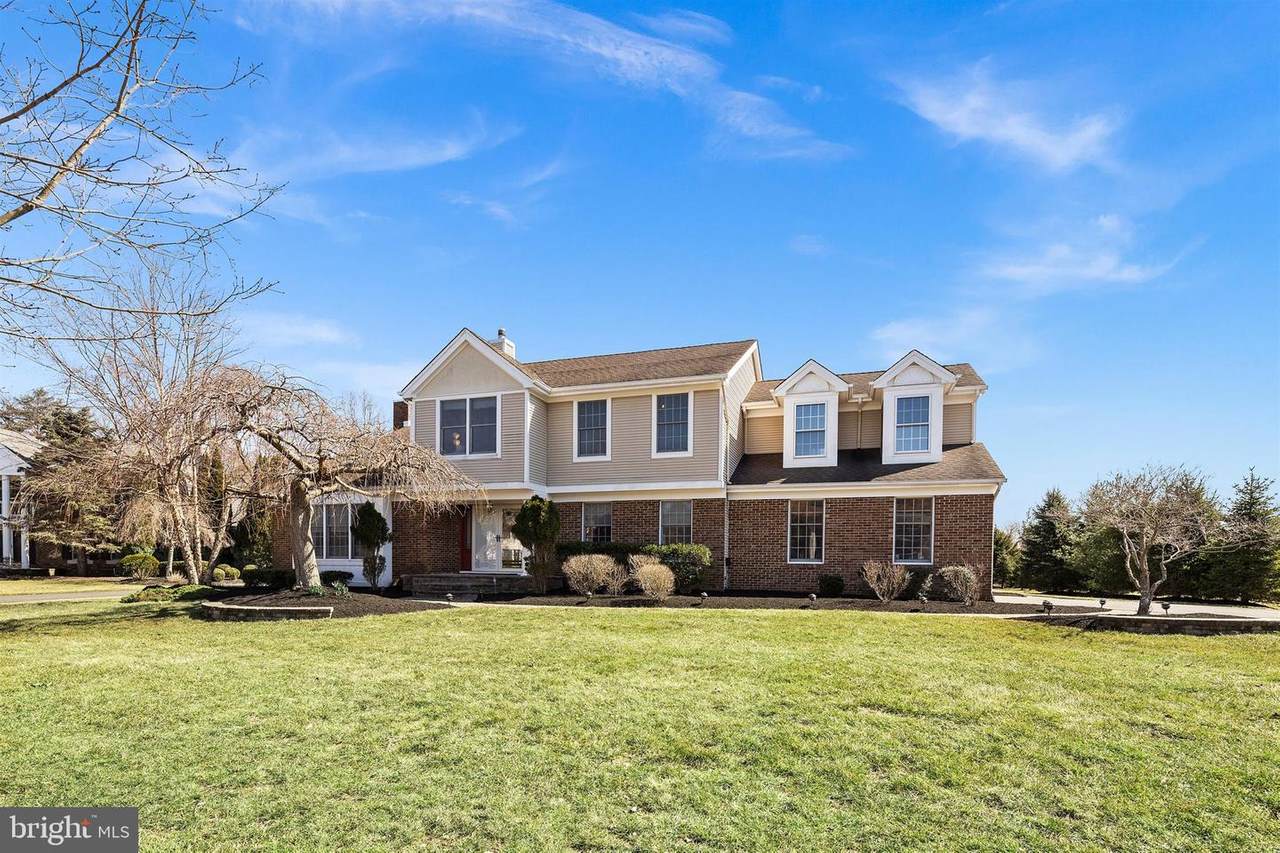 23 Rosewood Court - Photo 1