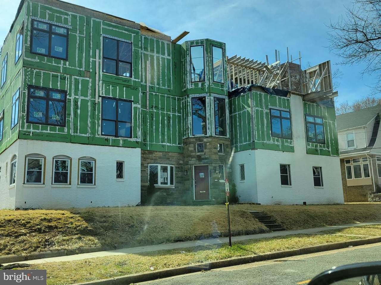 1400 Hamilton Street - Photo 1