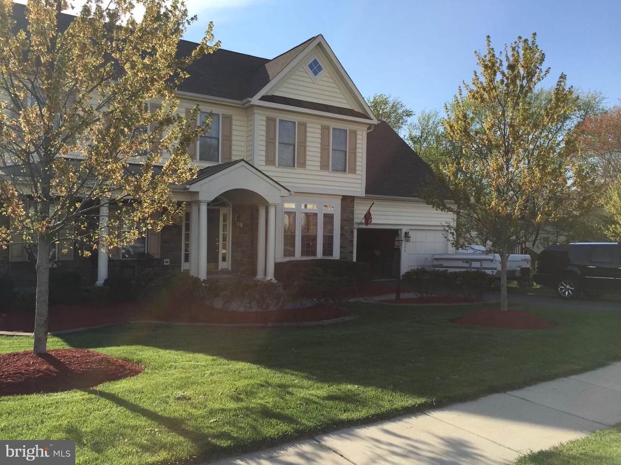 895 Ballou Street - Photo 1