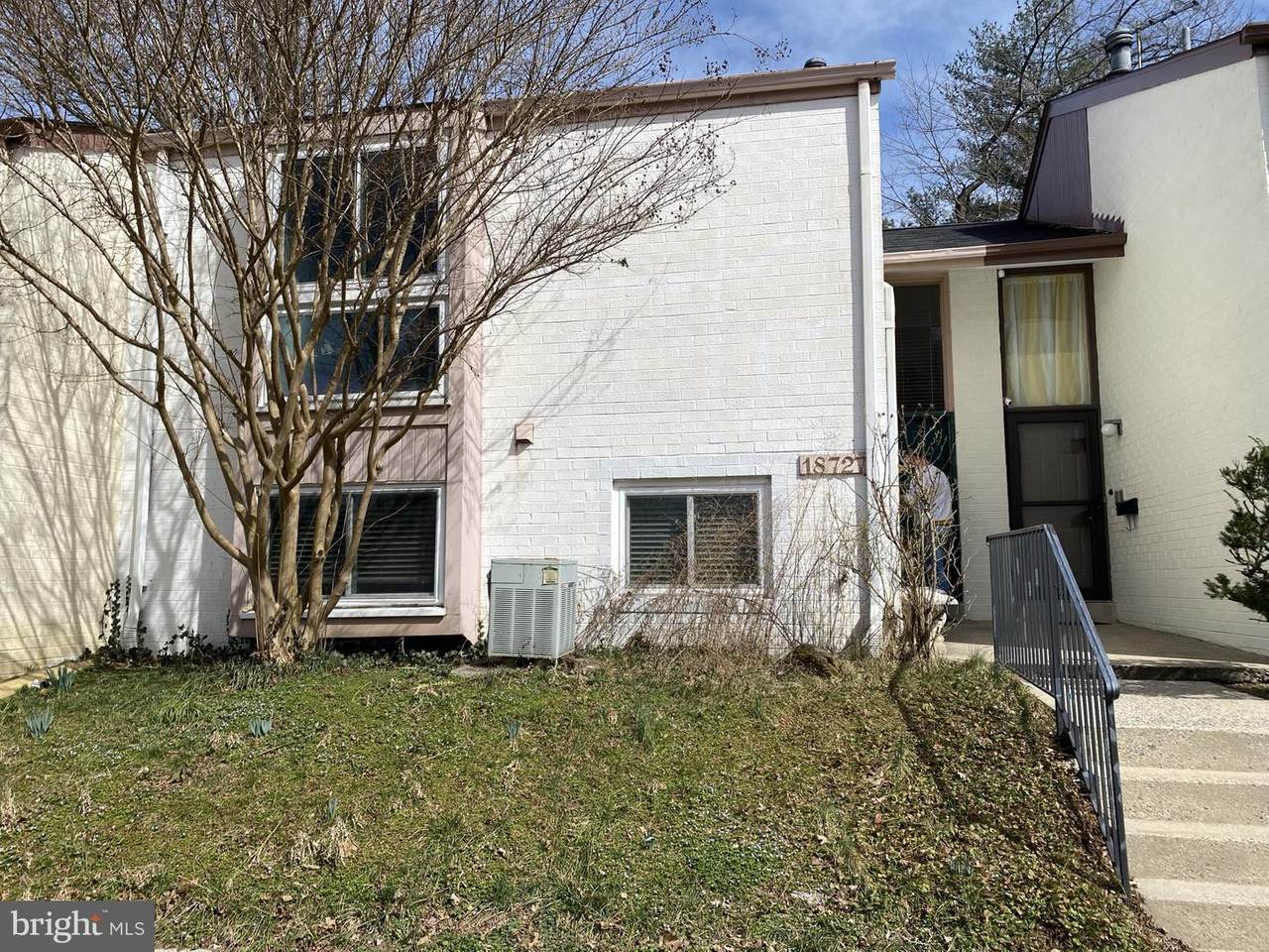 18727 Walkers Choice Road - Photo 1