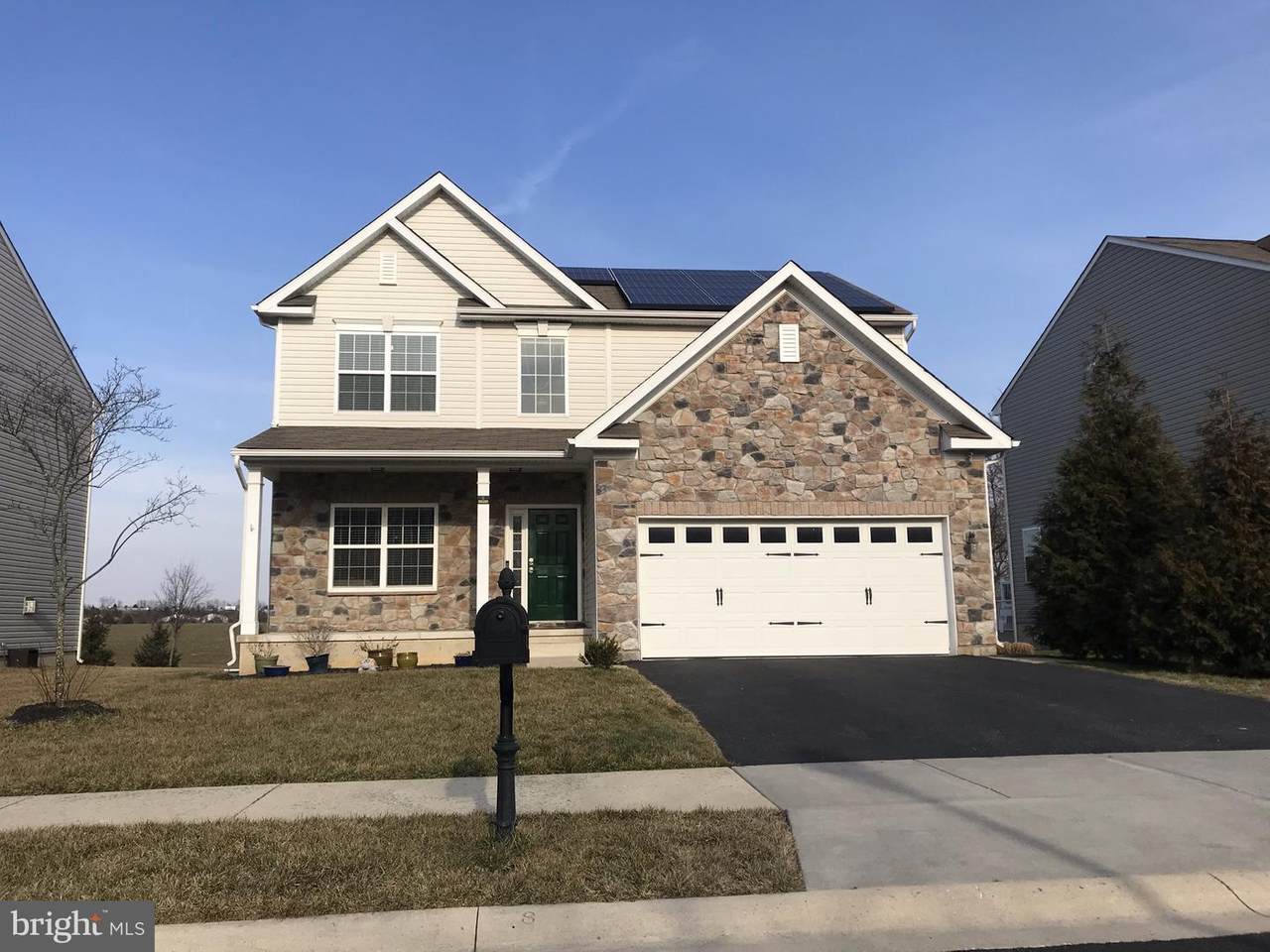 635 Yensid Drive - Photo 1