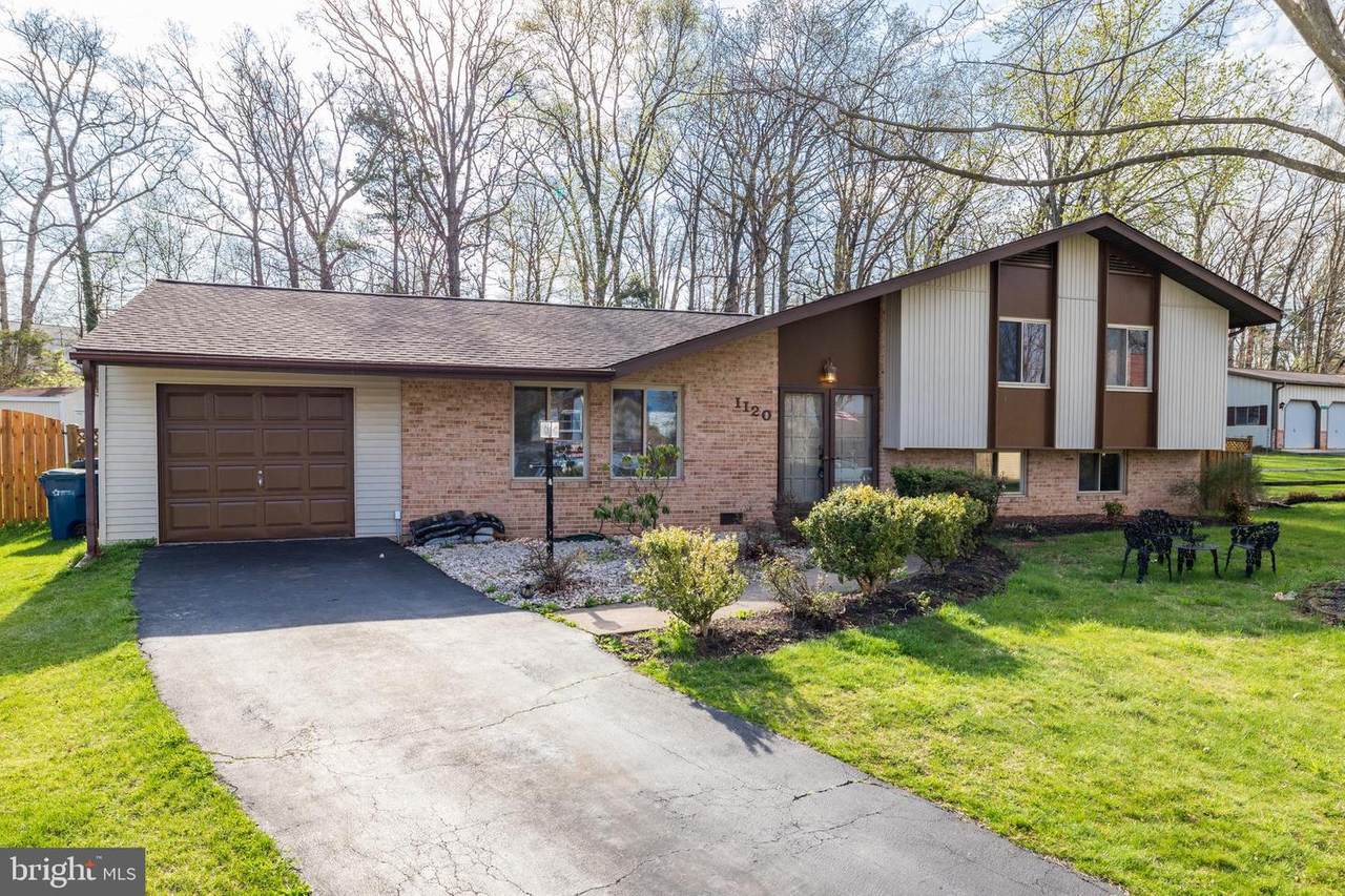 1120 Williamsburg Court - Photo 1