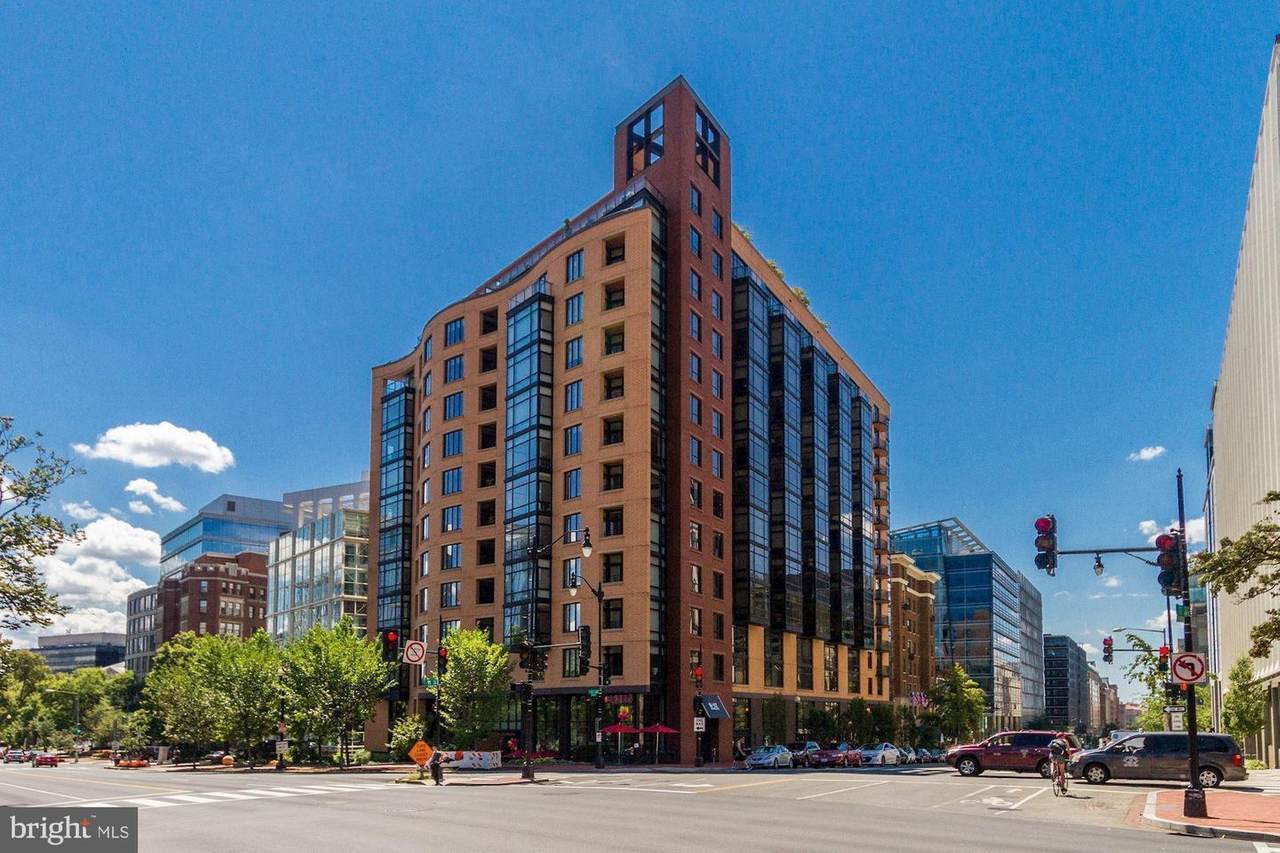 1010 Massachusetts Avenue - Photo 1