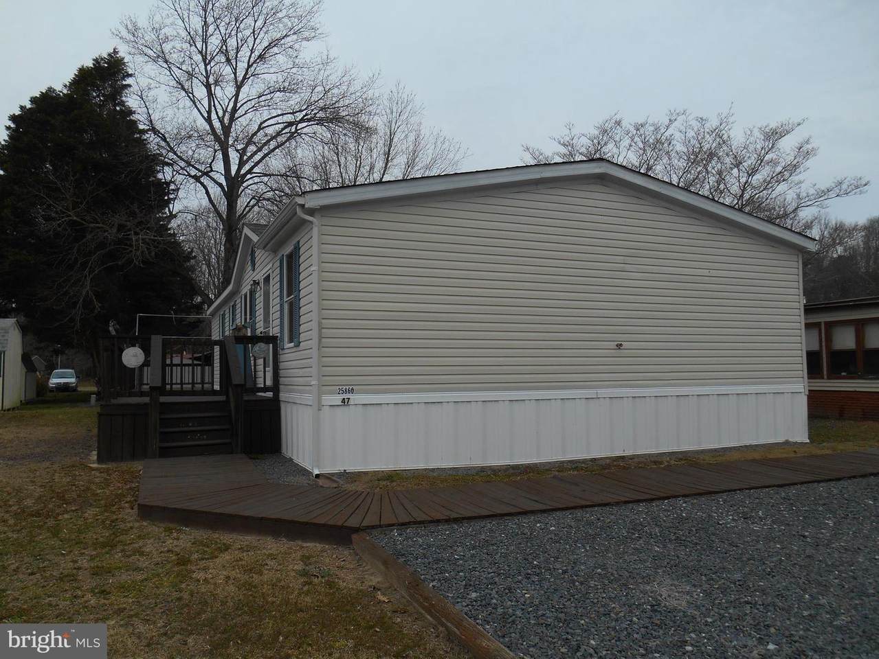 25860 Kings Lane - Photo 1