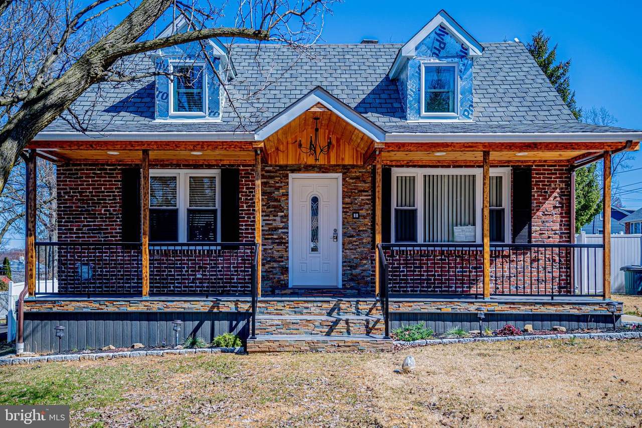 213 Overhill Avenue - Photo 1