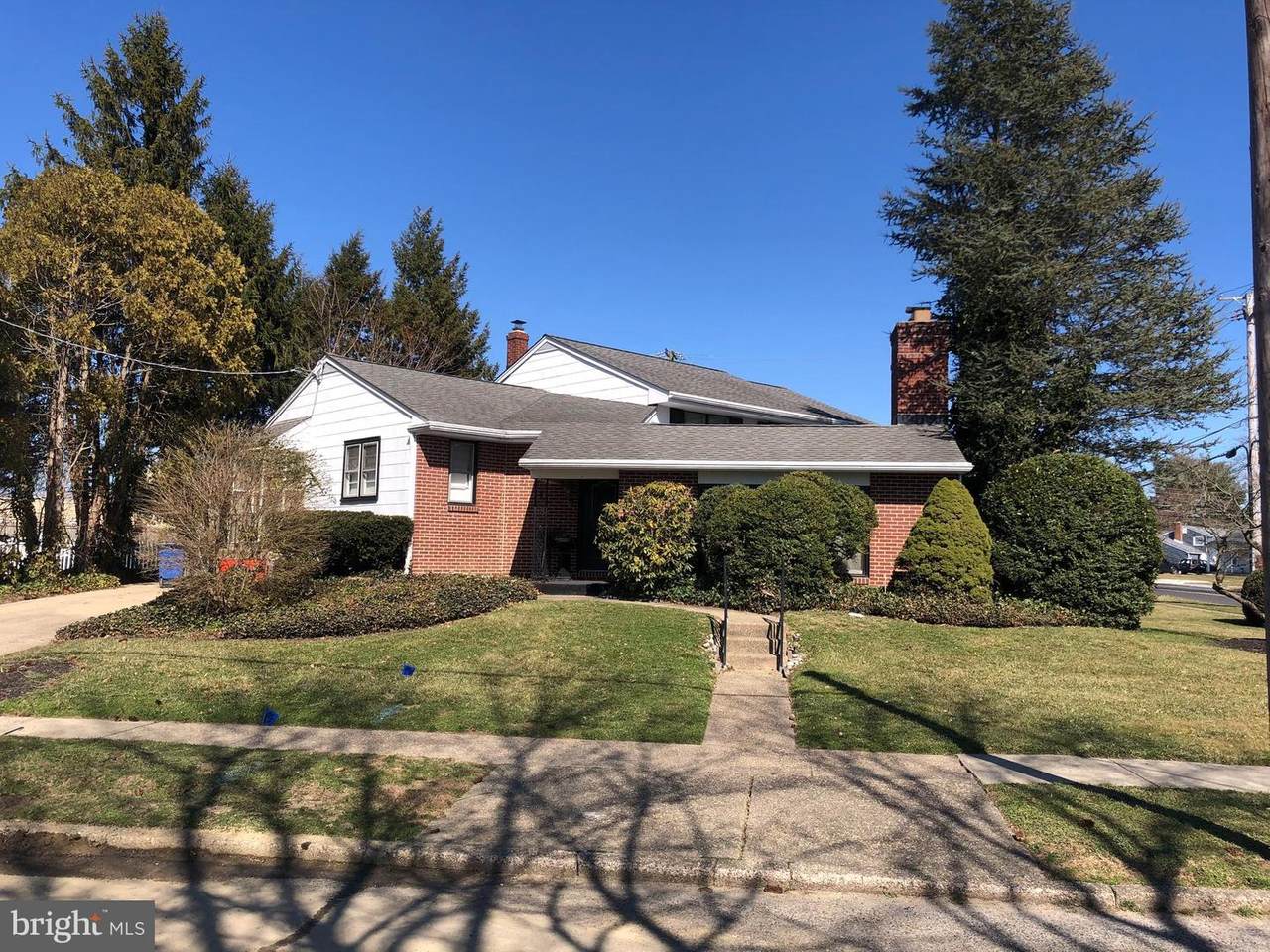 15 Longwood Drive - Photo 1