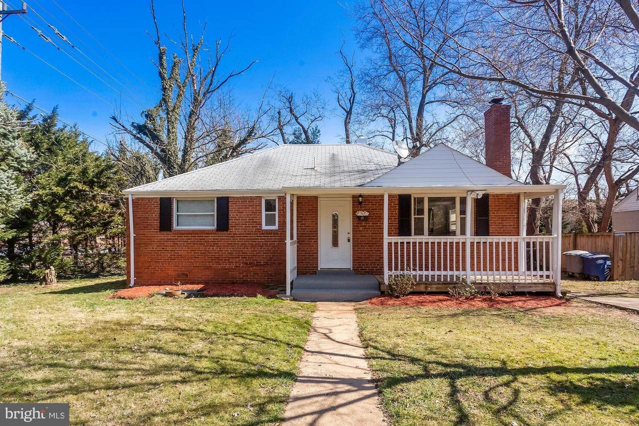 2819 Bisvey Drive - Photo 1