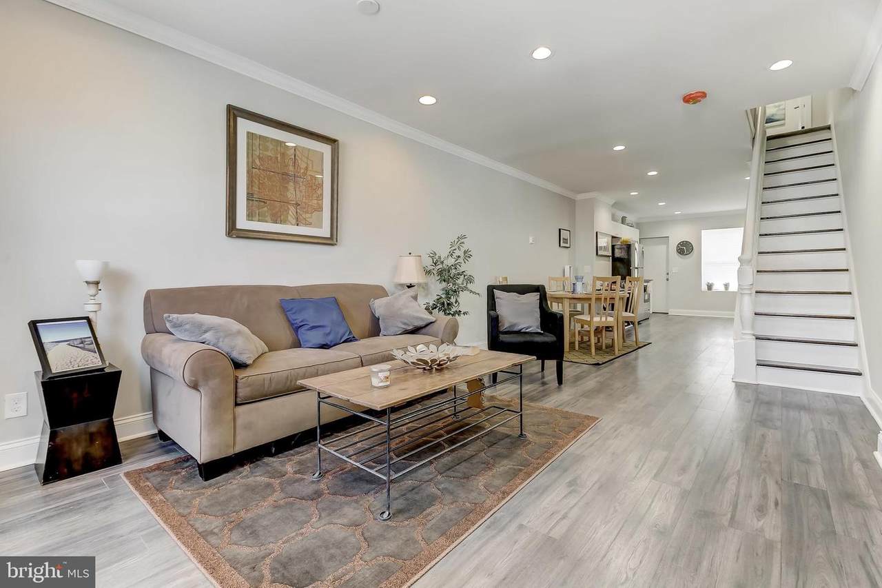 2423 Ashland Avenue - Photo 1