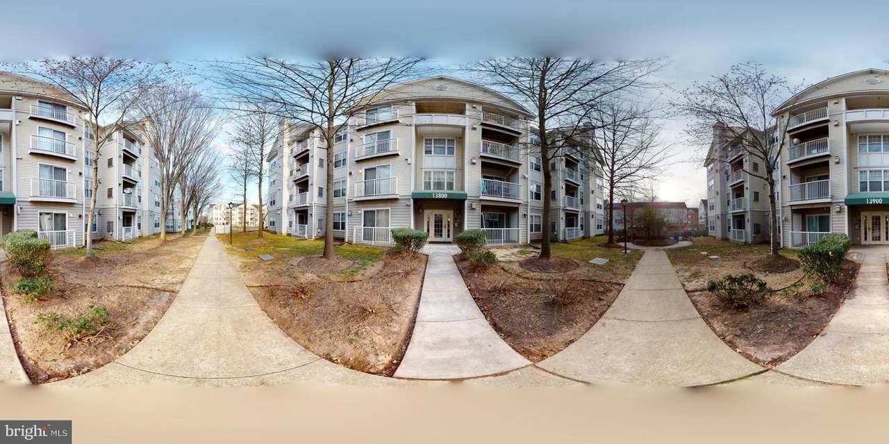13800 Farnsworth Lane - Photo 1