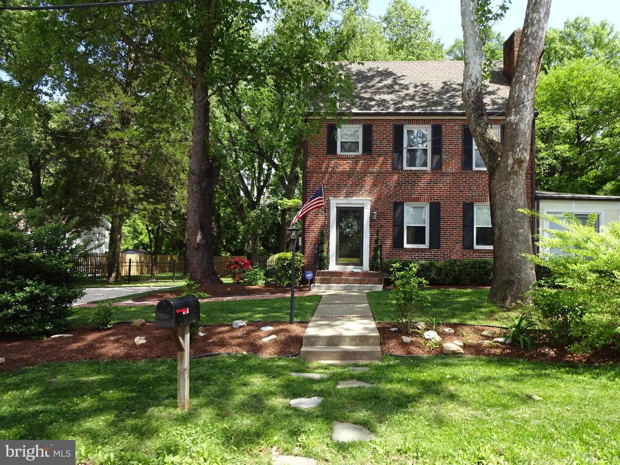 8325 Reddick Avenue - Photo 1