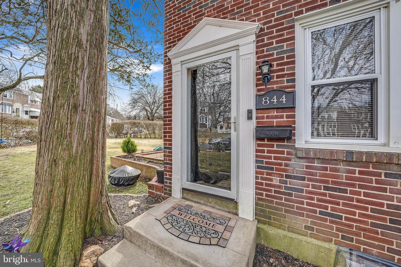 844 Gainsboro Road - Photo 1