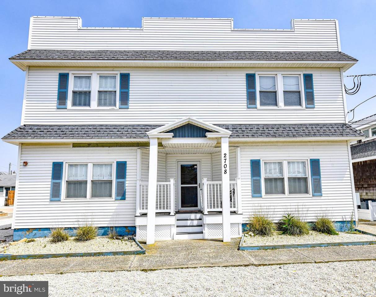 2708 Long Beach Boulevard - Photo 1