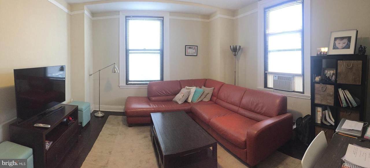 2031-35 Locust Street - Photo 1