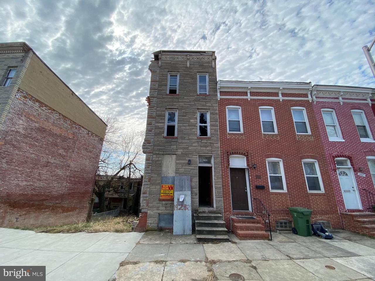 1921 Hollins Street - Photo 1
