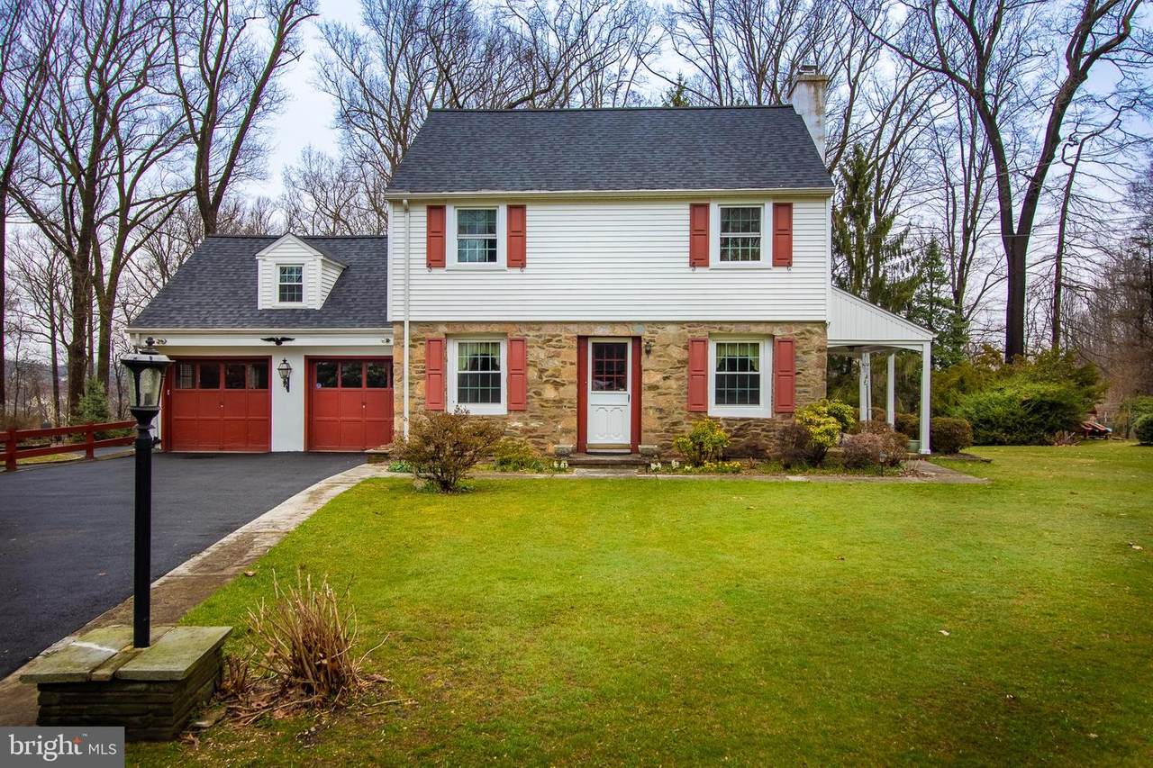 2707 Kings Highway - Photo 1