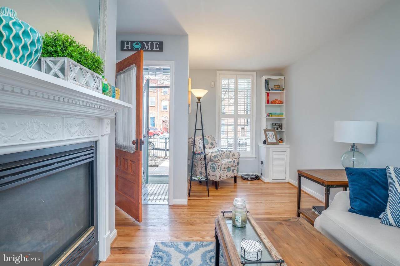 214 Washington Street - Photo 1