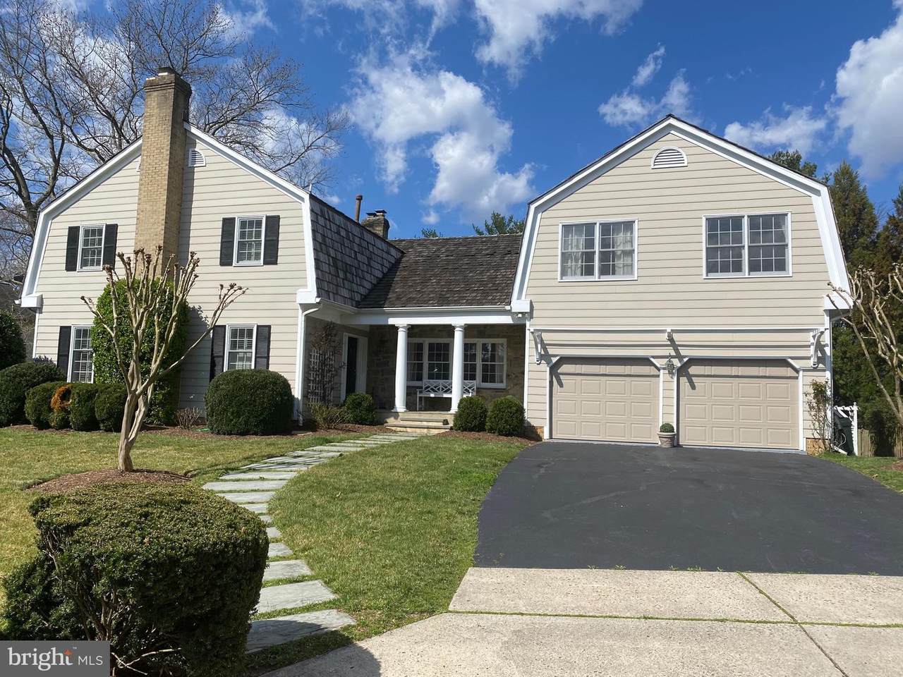 7904 Burdette Road - Photo 1