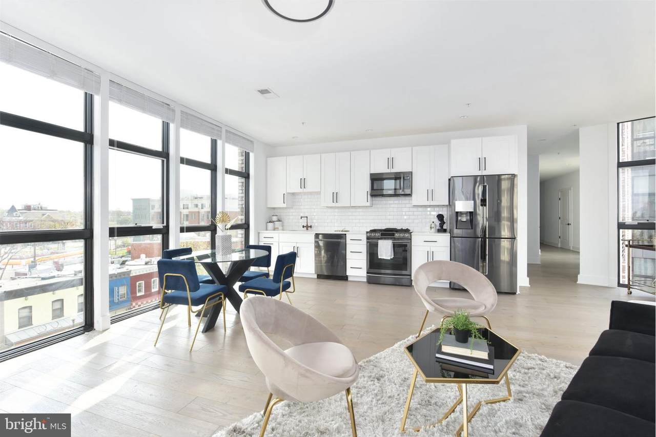 1402 H Street - Photo 1