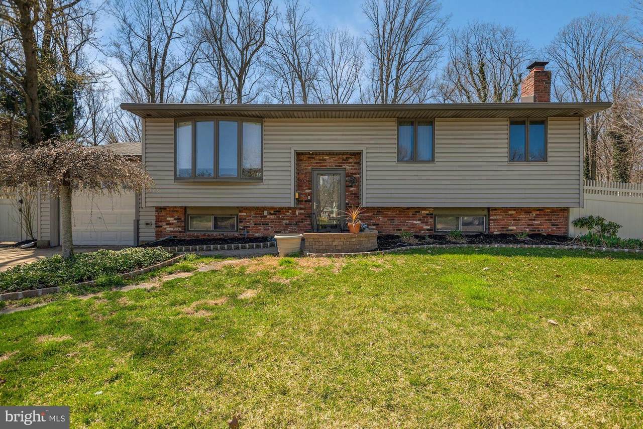 74 Lincoln Drive - Photo 1