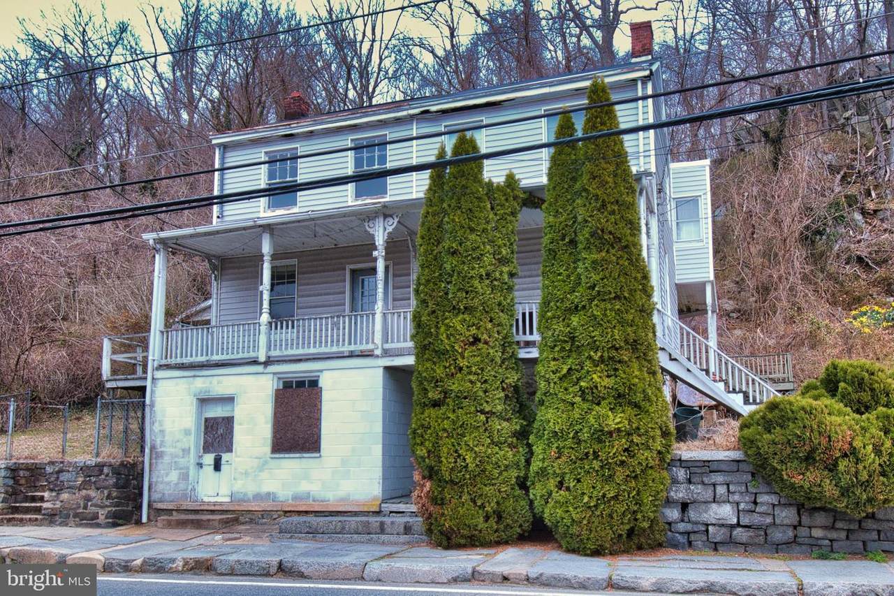 142 Main Street - Photo 1