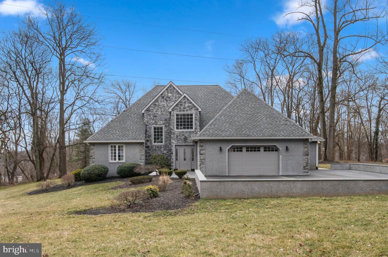 246 Pennell Road - Photo 1