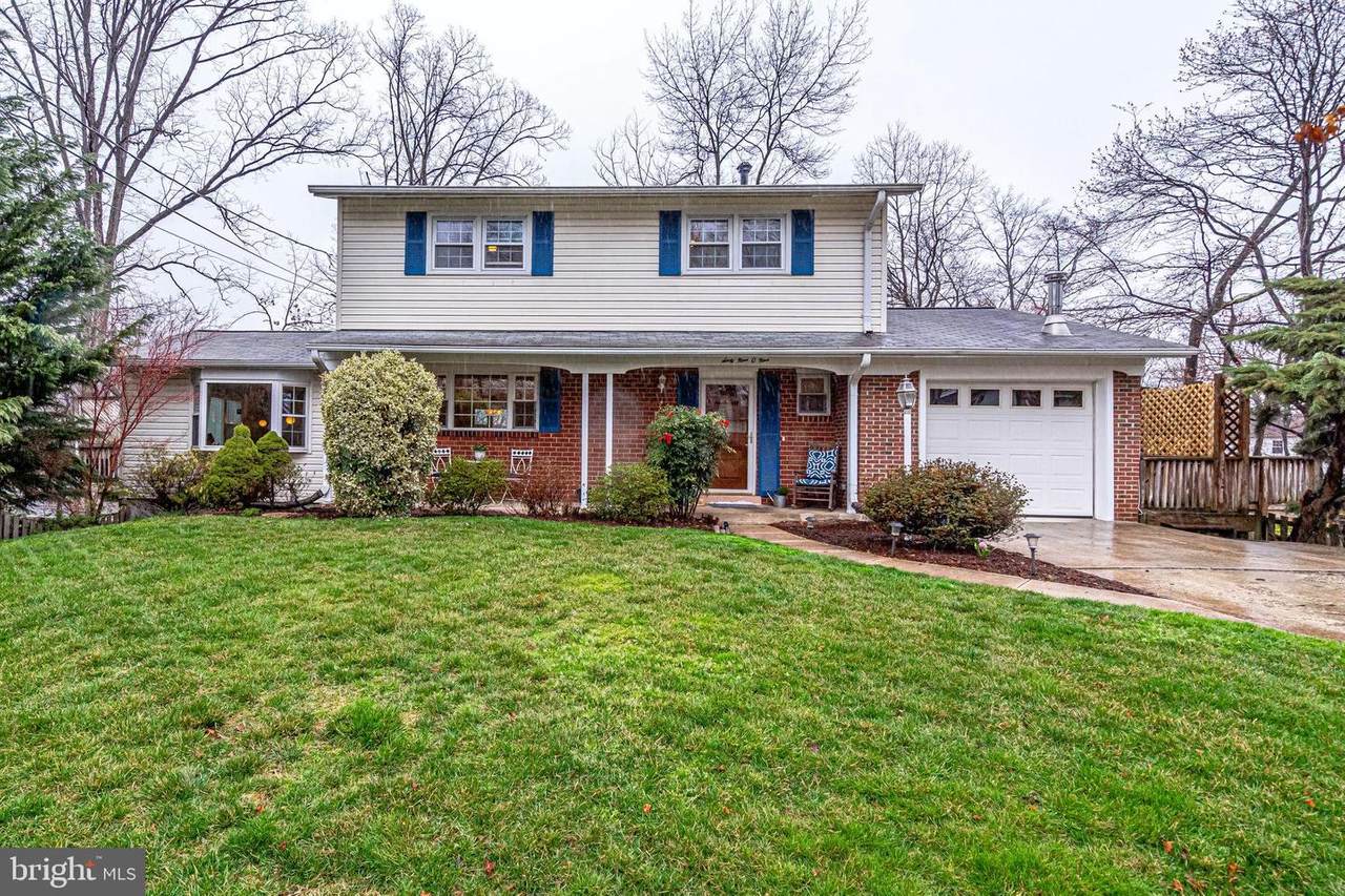 6909 Brisbane Street - Photo 1
