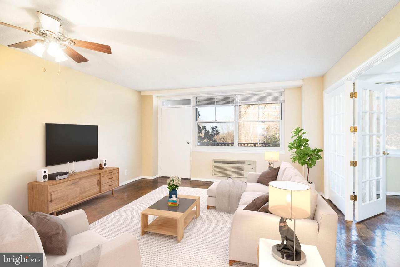 2030 Adams Street - Photo 1