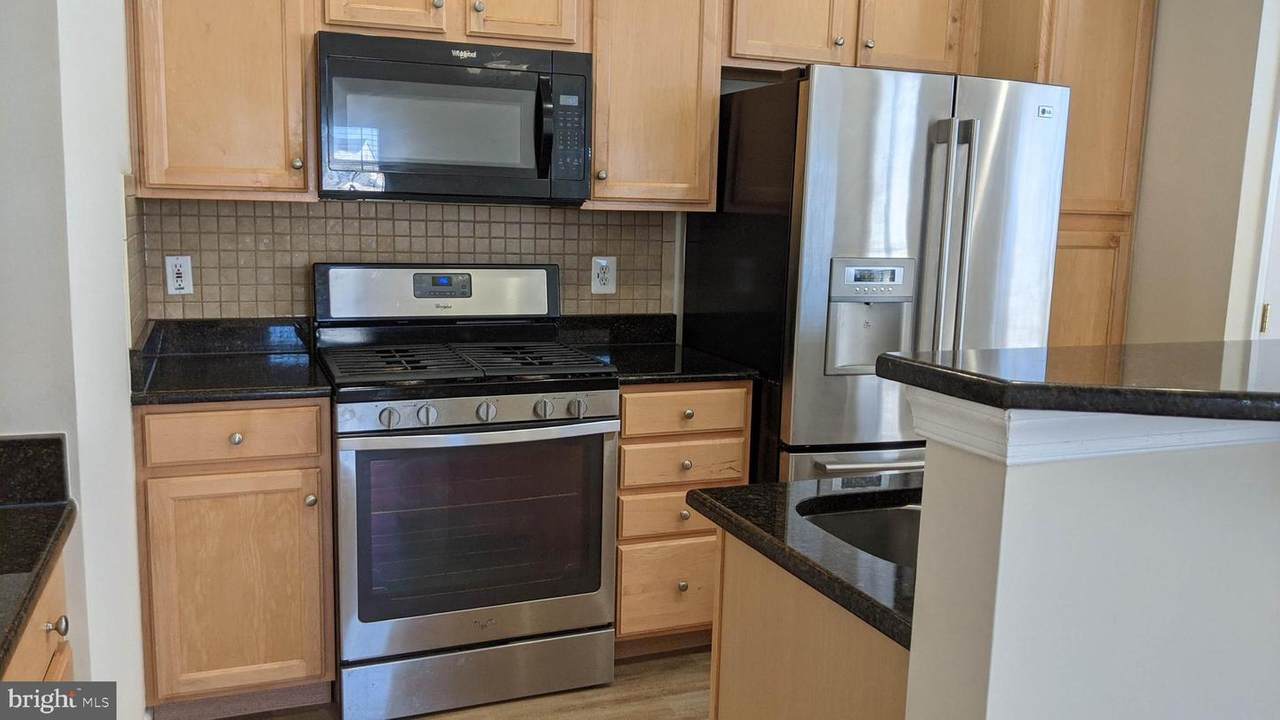 9566 Walker Way - Photo 1