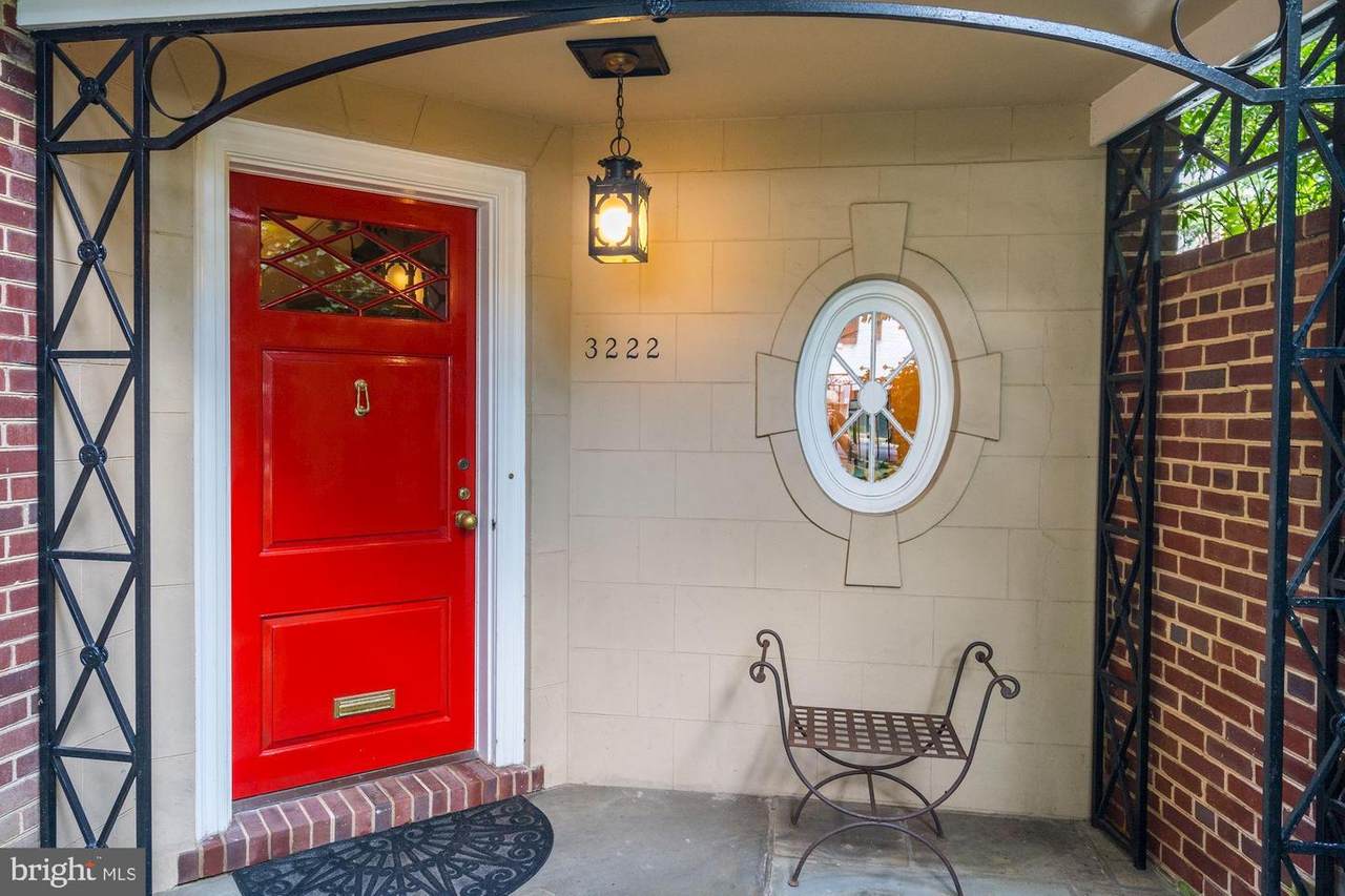 3222 Scott Place - Photo 1