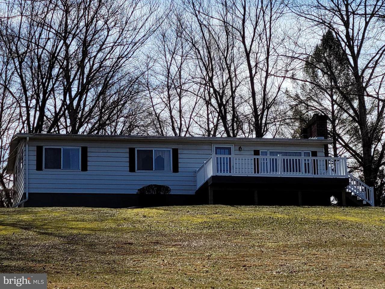 18 Phillips Road - Photo 1