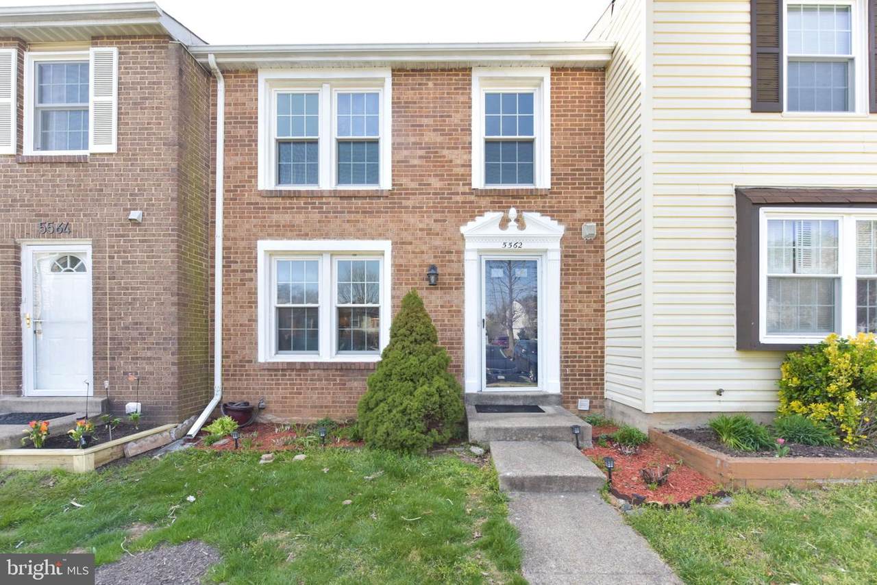 5562 Macduff Court - Photo 1