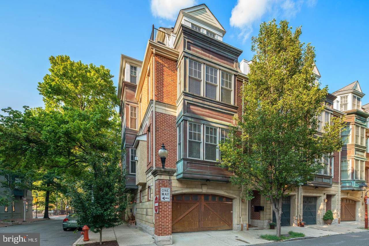 235 Gaskill Street - Photo 1