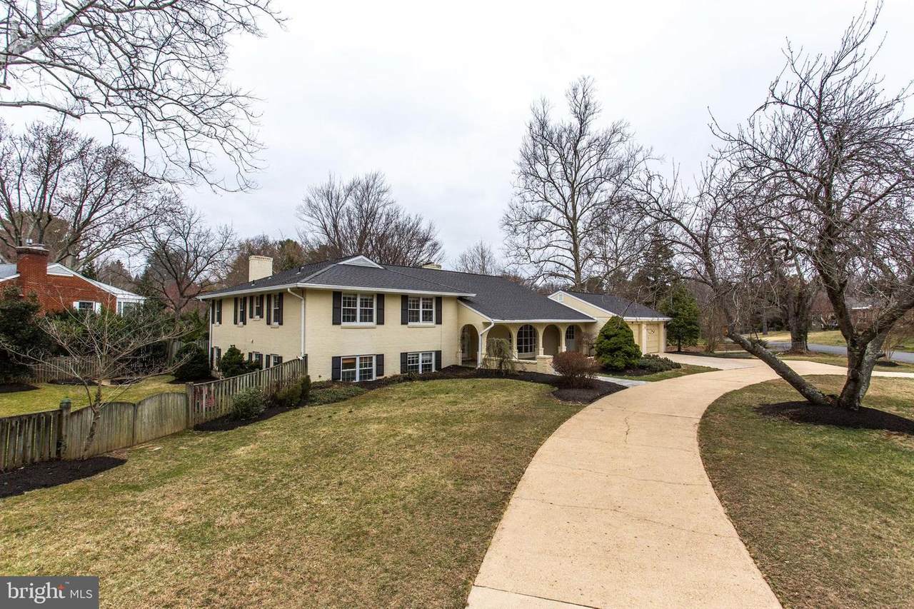 6616 Melrose Drive - Photo 1