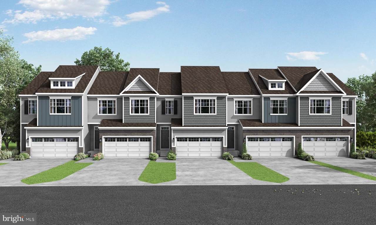 300-002 Ridgewood Drive - Photo 1