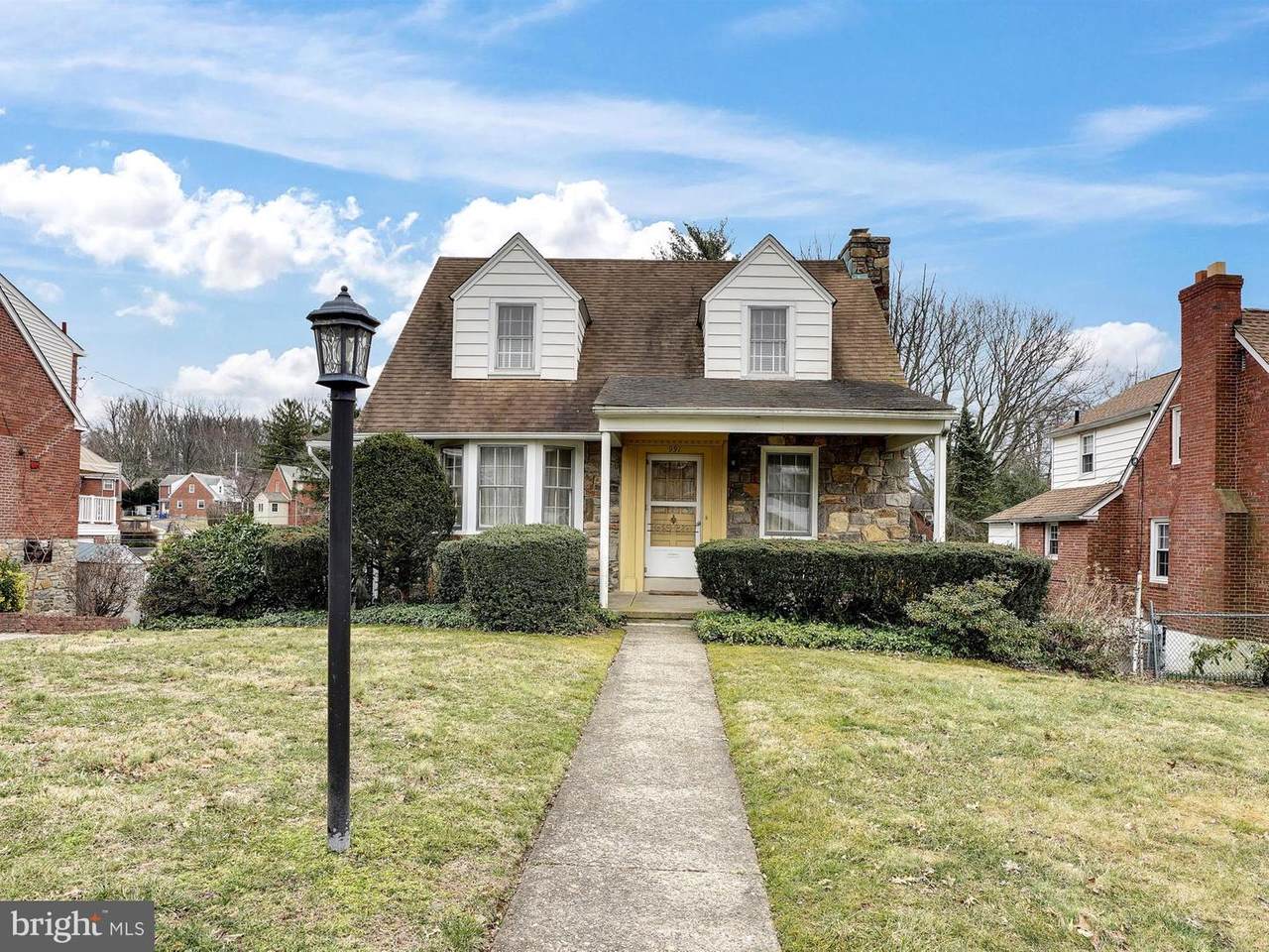 991 Stoneybrook Drive - Photo 1