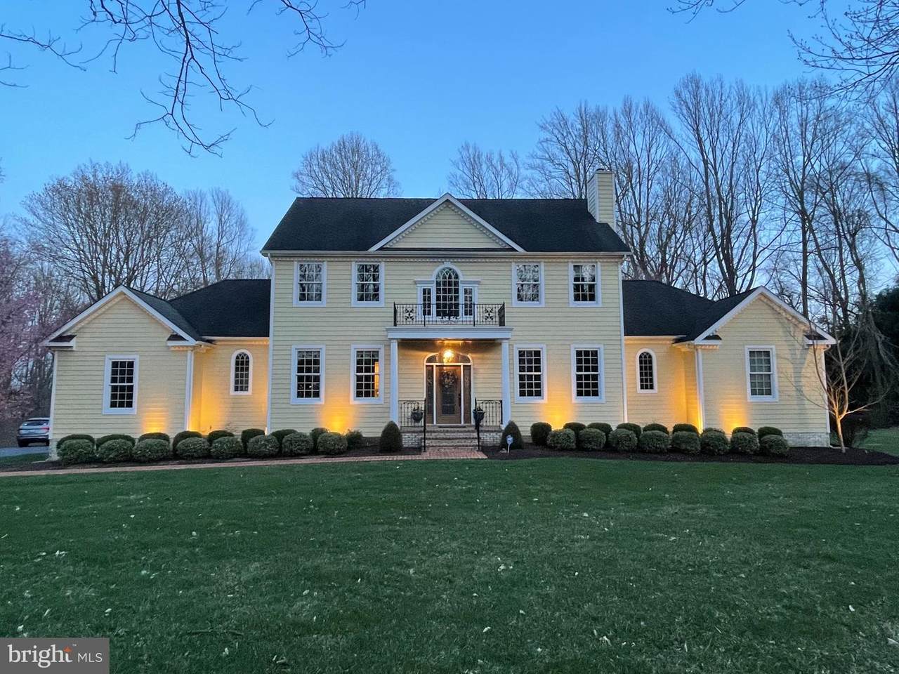 10 Mollie Court - Photo 1