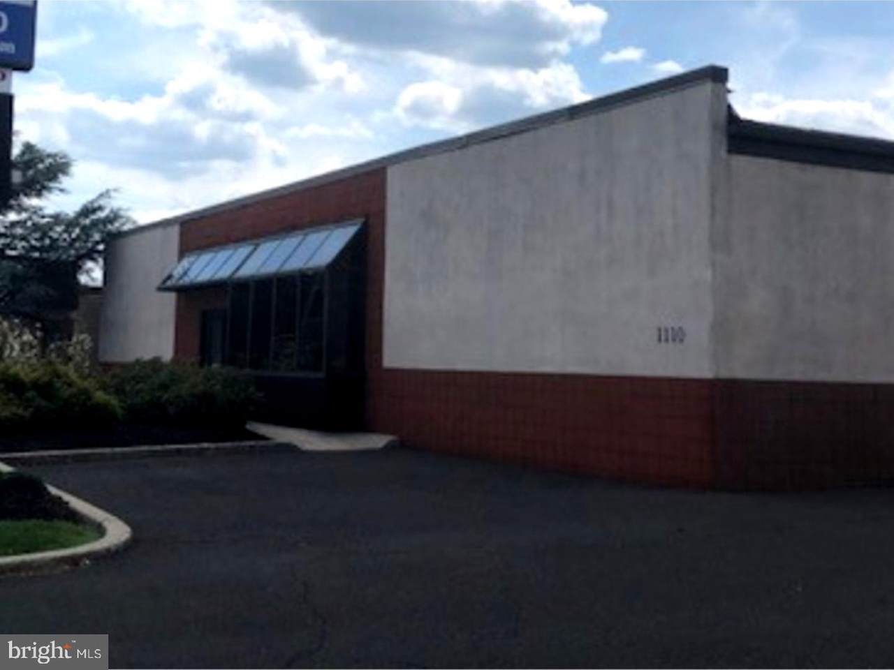 1110 Broad Street - Photo 1