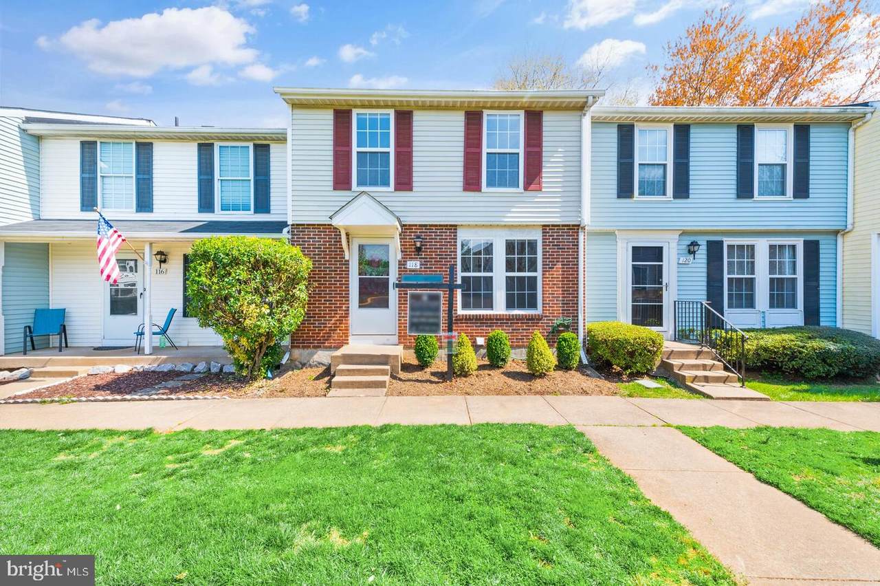 118 Oak Tree Lane - Photo 1