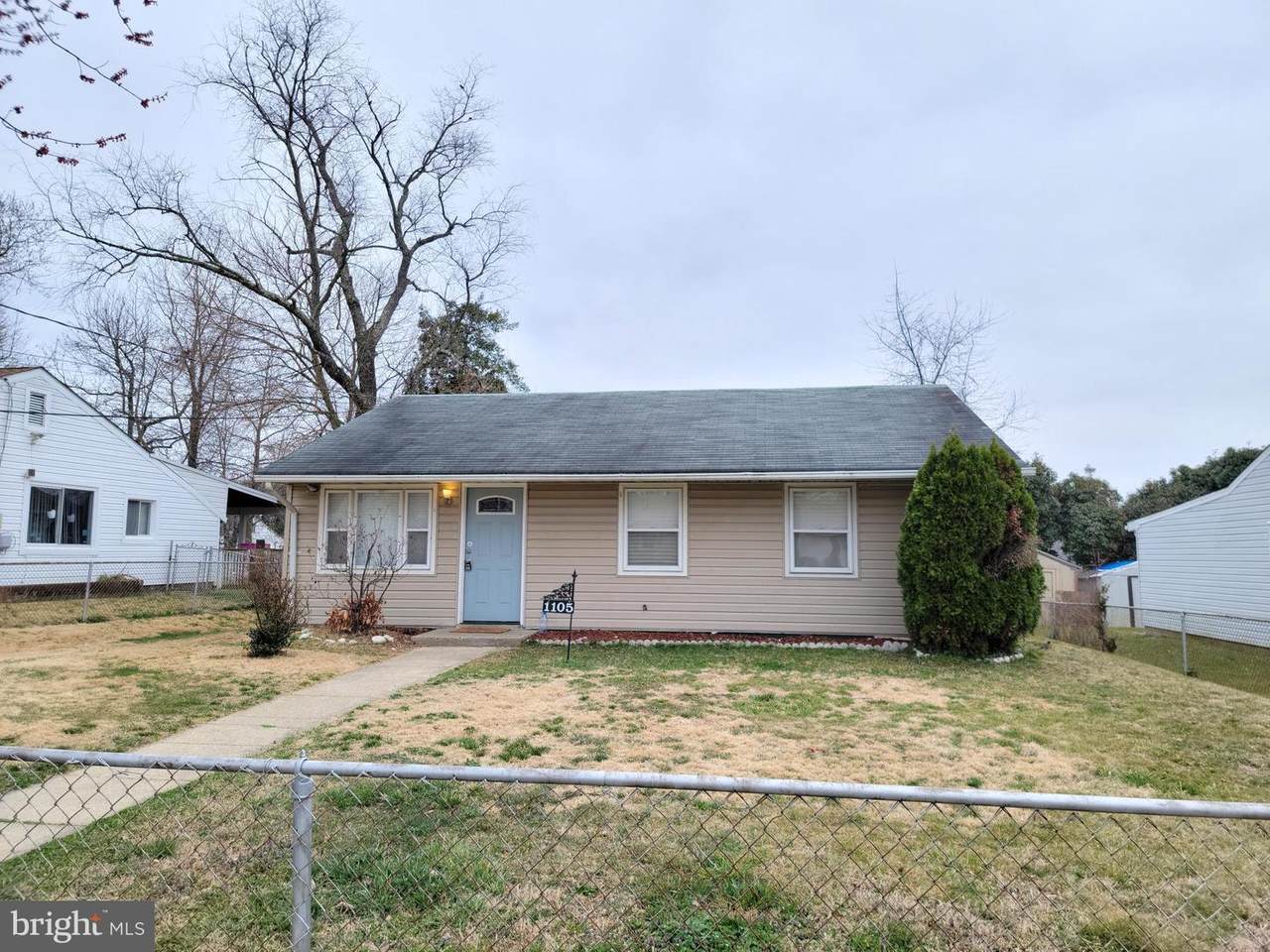 1105 Elkhart Street - Photo 1