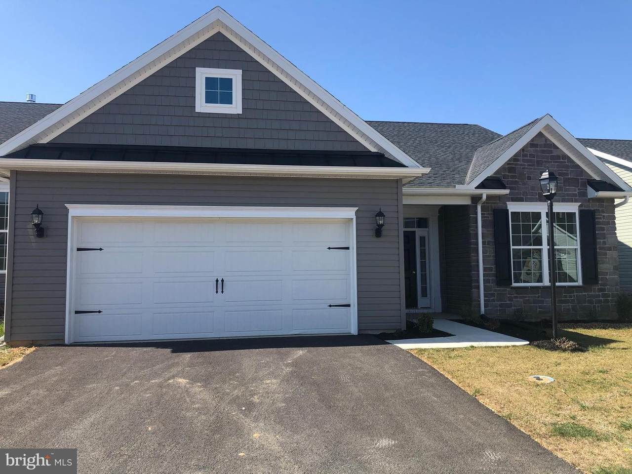 401 Osage Drive - Photo 1
