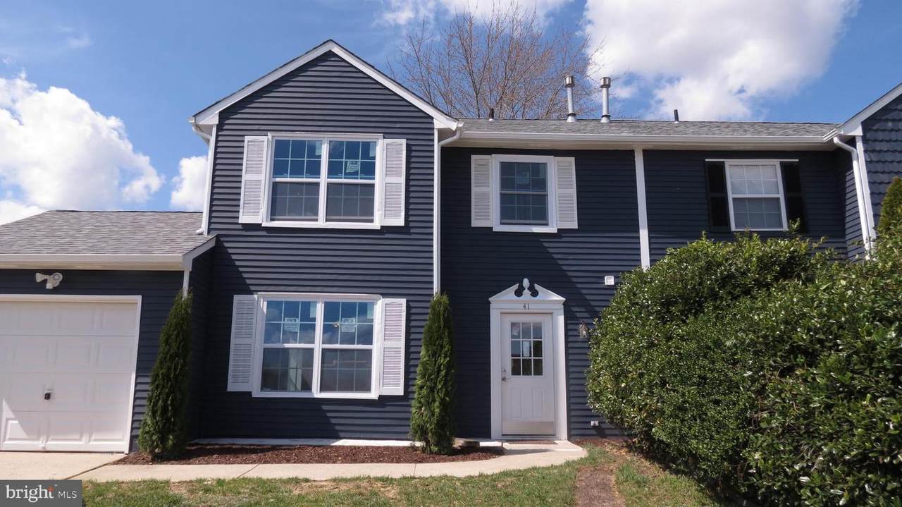 41 Old Orchard Drive - Photo 1